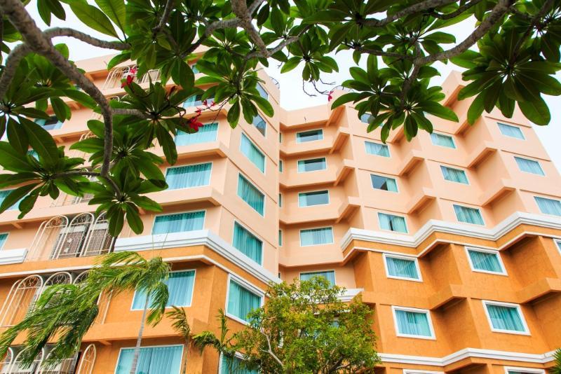 Hotel Kudos Parc Pattaya Exterior foto
